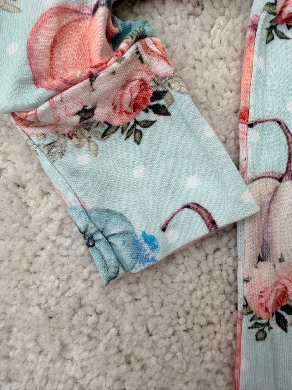 Posh Peanut Jackie Print Long Sleeve Pajama Set - Picture 7 of 15